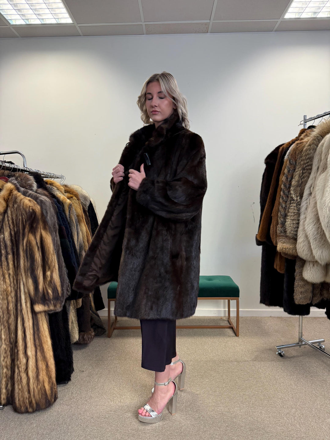 Brown Mink Coat, Large Size, Women's Fur Coat, Mink Fur Coat, Thick Brown Mink, Fur Coat, Brown Mink Fur, Real Mink Fur Coat, Real Fur Coat