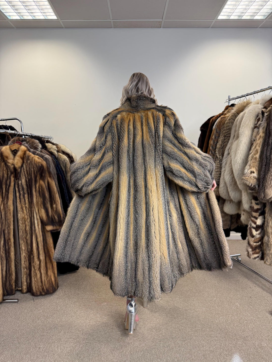 Grey Fox Fur Coat, XXL Size, Full-Length Fox Coat, Vintage Fur Coat, Real Fox Coat, Soft Grey Fox Coat, Long Fur Coat, Gray Fox Coat, Fox