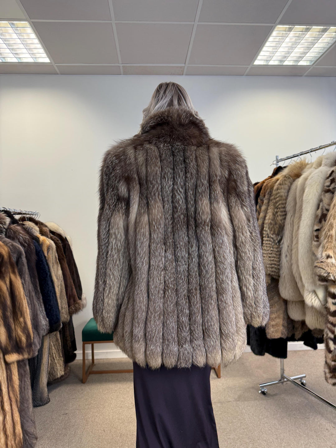 Crystal Fox Fur Jacket, Medium Size, Real Crystal Fox Fur, Fluffy Fur Coat, Fox Fur Coat, Real Fox Fur, Real Fur Coat, Grey Fox Fur Coat