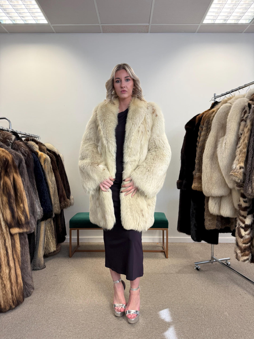 Lynx and Fox Fur Coat, XL Size, White Fox Fur Coat, Lynx Fox Coat, Lynx Fur Coat, Vintage Fur Coat, Women's Fur Coat, Luxurious Fur Coat