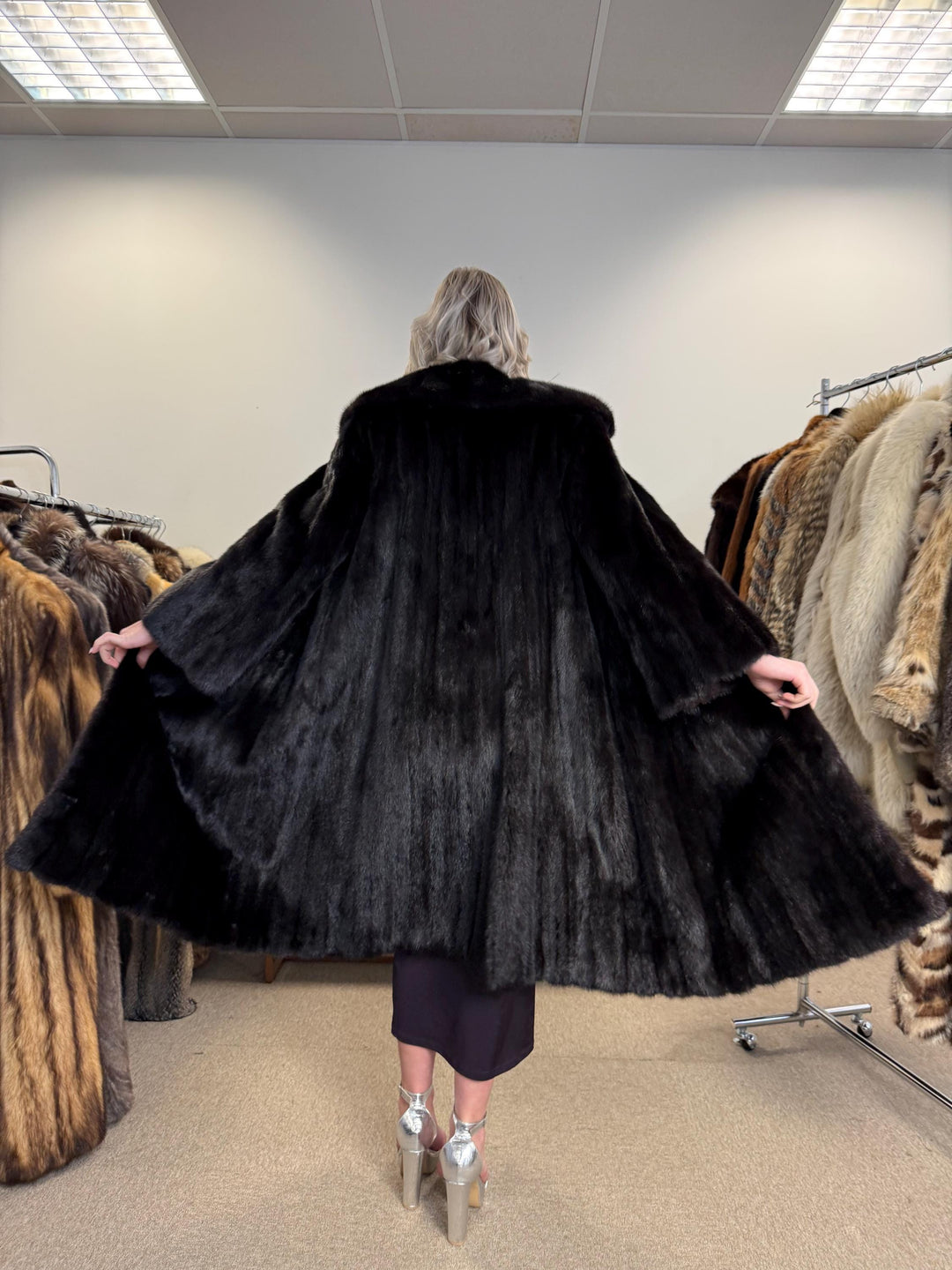 Long Brown Mink Coat, S/M Size, Brown Mink Coat, Vintage Fur Coat, Real Mink Coat, Mink Coat Women, Soft Fur Coat, Brown Mink Fur Coat, Mink