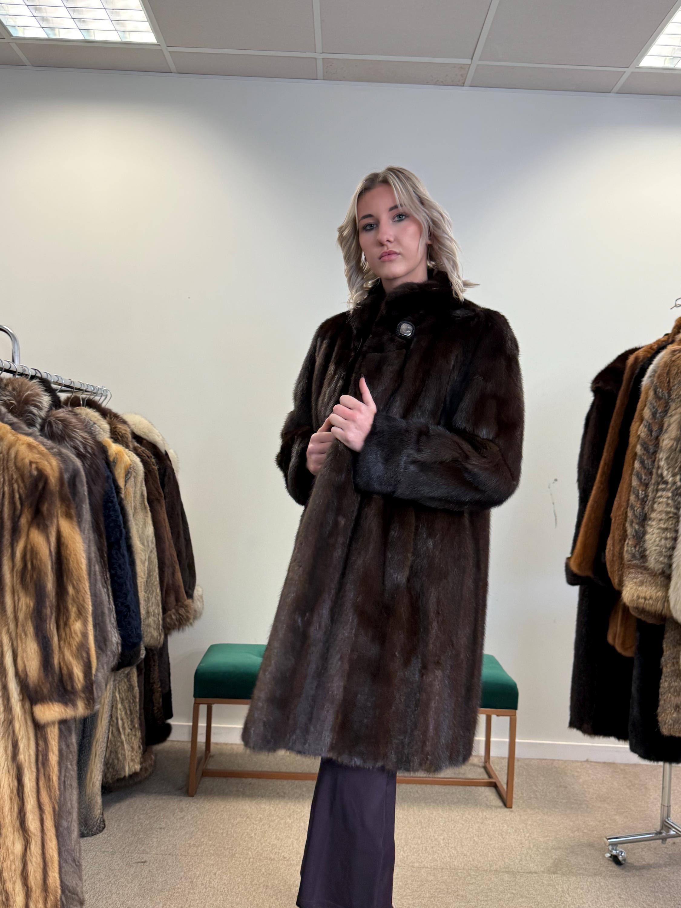 Brown Mink Coat, Large Size, Real Mink Fur Coat, Women's Fur Coat, Mink Fur Coat, Thick Brown Mink, Fur Coat, Brown Mink Fur, Real Fur Coat