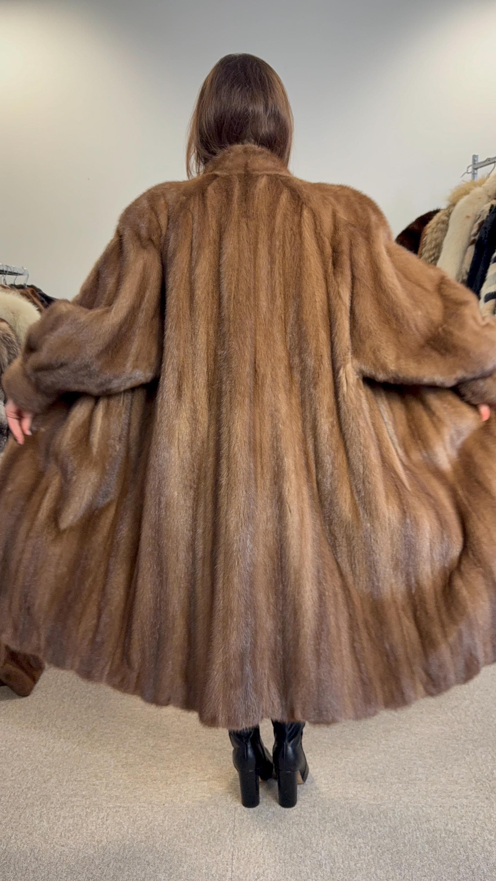 Long Pastel Mink Fur Coat, XL Size, Women's Fur Coat, Full-Length Mink Coat, Pastel Mink, Real Fur, Pastel Mink Coat, Light Luxury Fur Coat
