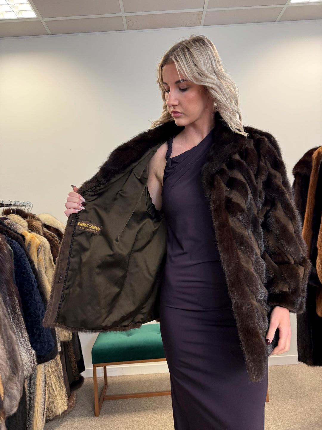 Mink Leather Jacket, Medium Size, Mink Coat, Real Fur Jacket, Fur Coats, Mink Fur, Brown Mink, Fur Leather, Fur Jacket Mink, Brown Fur Coat