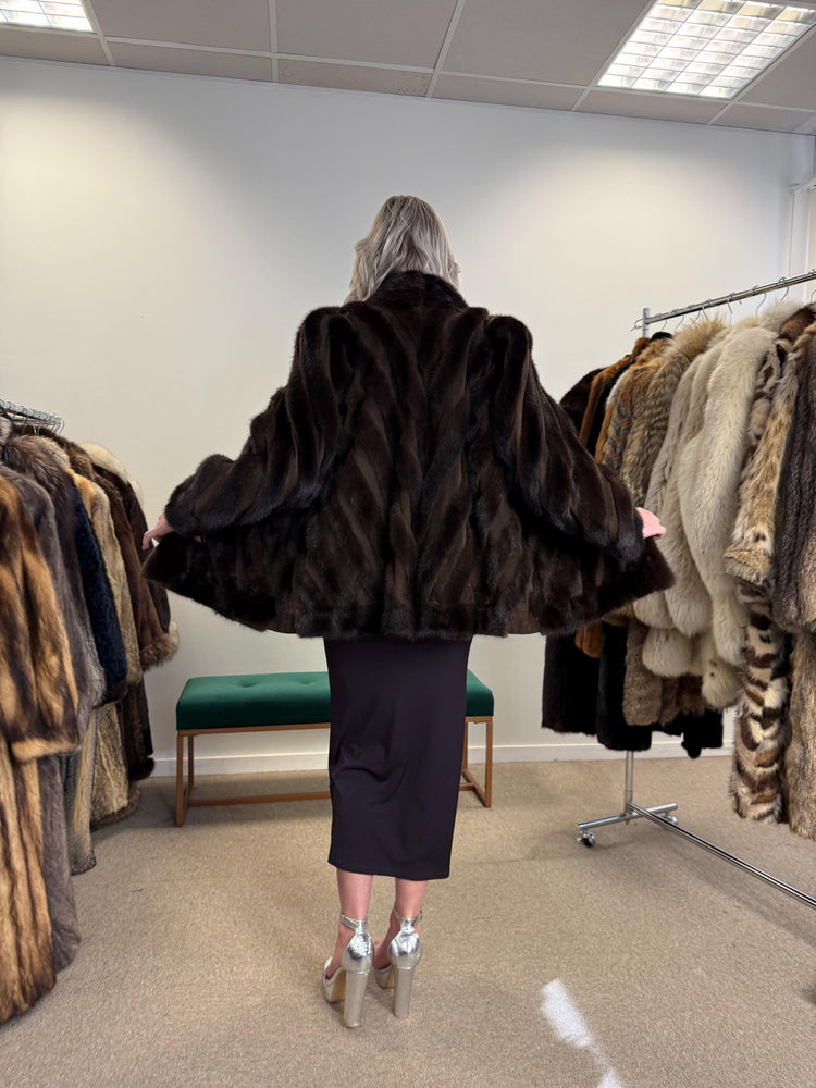 Mink Leather Jacket, Medium Size, Mink Coat, Real Fur Jacket, Fur Coats, Mink Fur, Brown Mink, Fur Leather, Fur Jacket Mink, Brown Fur Coat