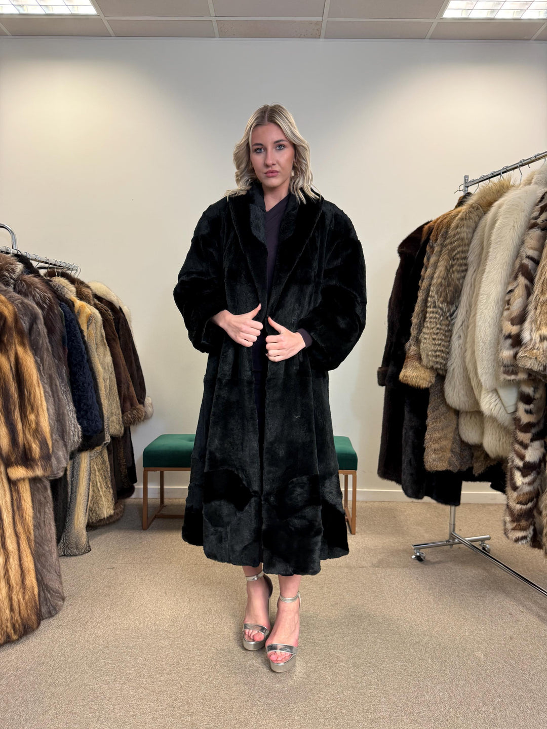 Sheared Black Mink Coat, Large Size, Oversized Mink Coat, Black Mink, Mink Fur Coat, Luxury Black Mink Coat, Women's Fur Coat, Real Mink Fur