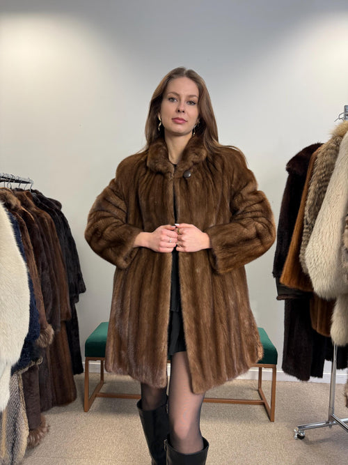 Soft Mink Coat, Thick Mink Coat, Medium Size, Brown Mink Coat, Vintage Fur Coat, Women's Fur Coat, Mink Coat, Swinger Brown Mink
