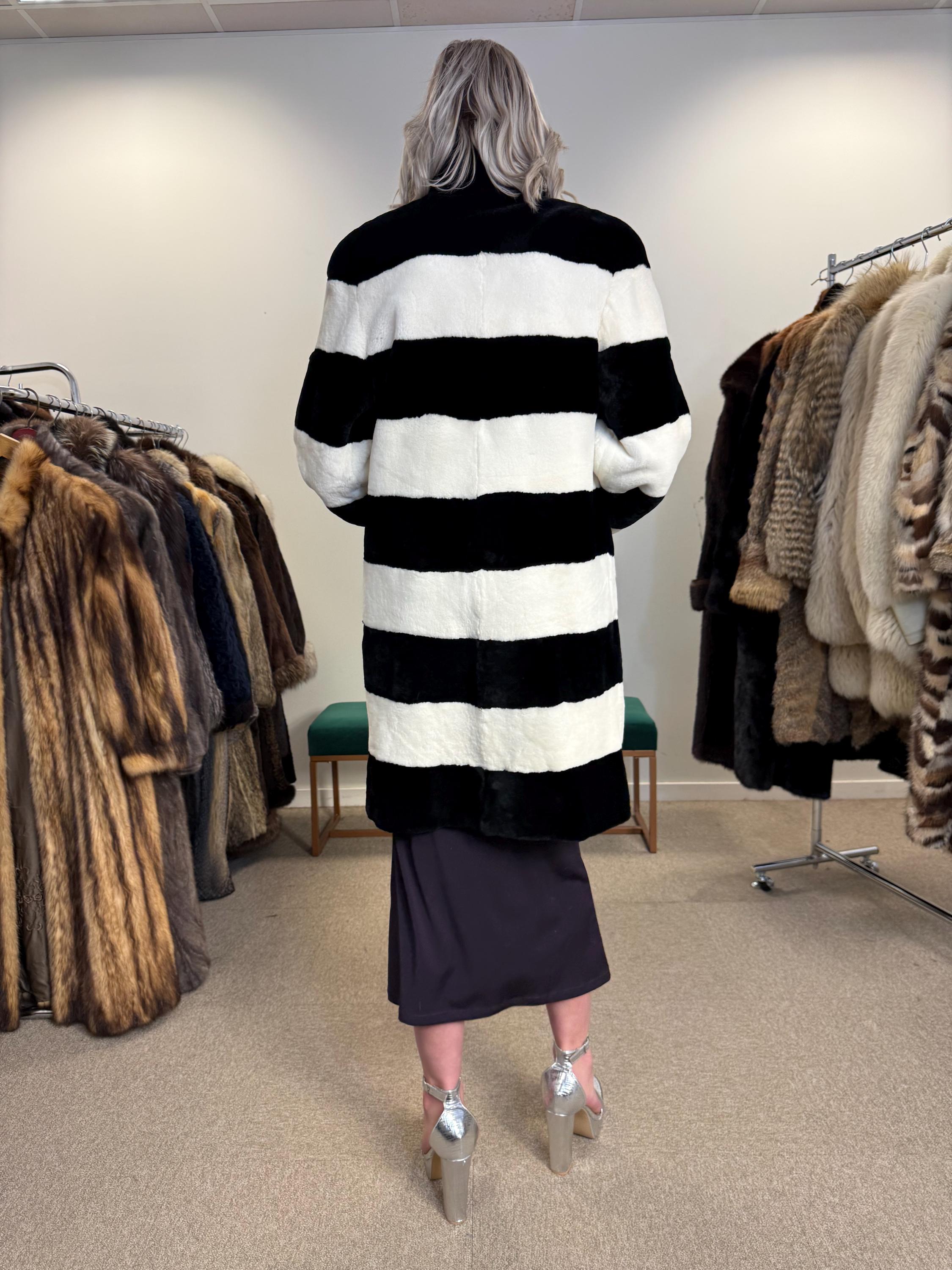 New Rex Rabbit Fur Coat, Medium Size, White Rabbit Fur Coat, White Rex Rabbit Coat, Vintage Fur Coat, Women's Coat, New Fur Coat, Fur Coat