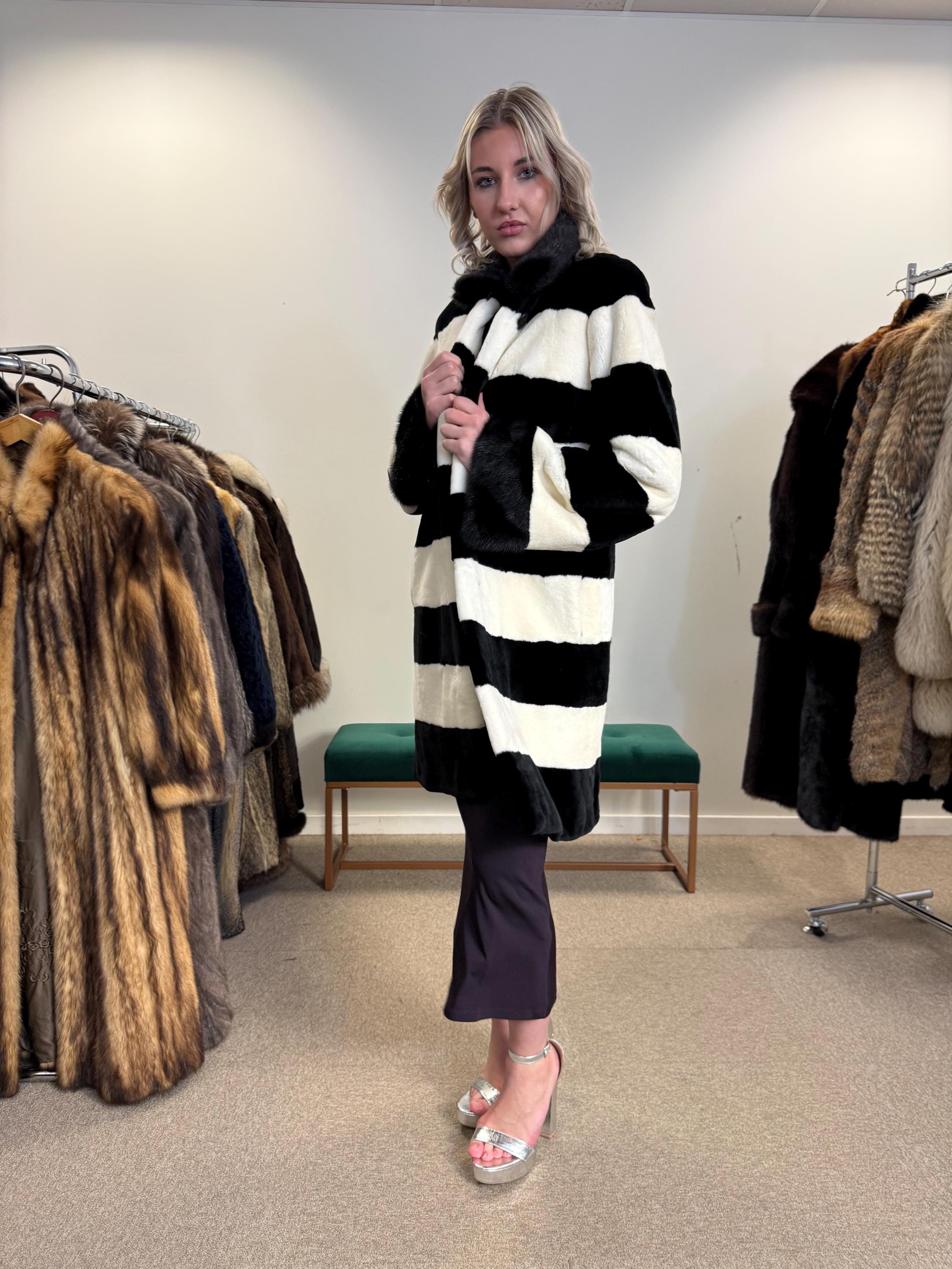 New Rex Rabbit Fur Coat, Medium Size, White Rabbit Fur Coat, White Rex Rabbit Coat, Vintage Fur Coat, Women's Coat, New Fur Coat, Fur Coat