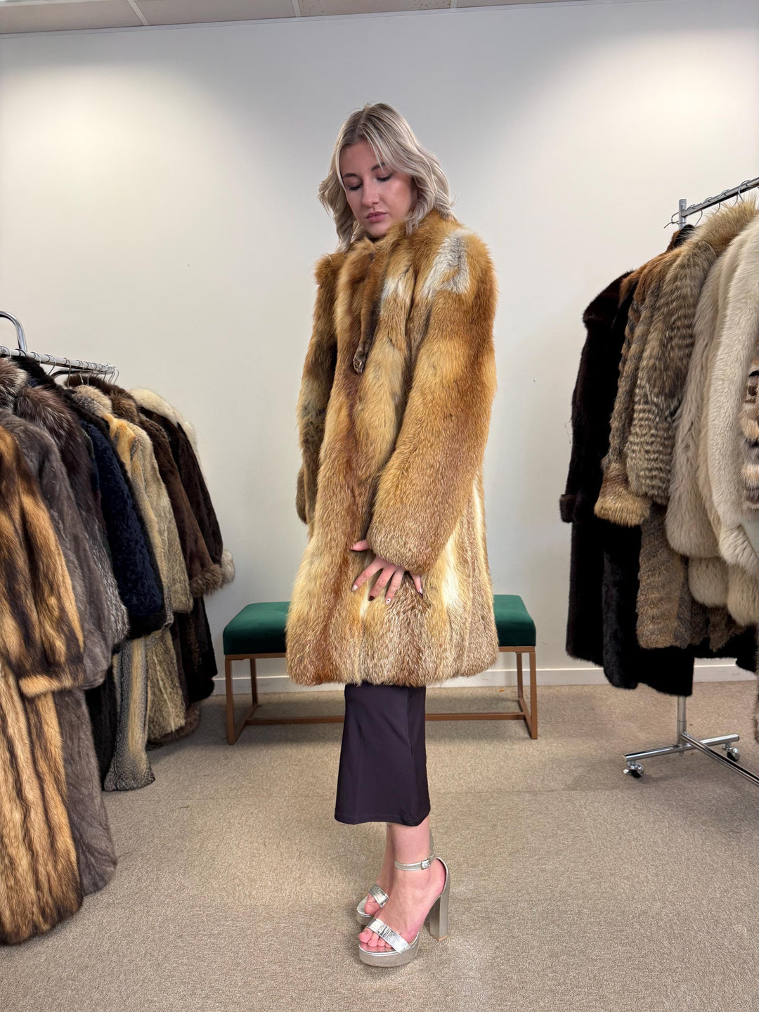 Red Fox Fur Coat, XS Size, Fur Coats Women, Real Fox Coat, Fox Fur Real, Fur Coat, Soft Fox Coat, Red Fox, Real Fur, Vintage Fur Coat