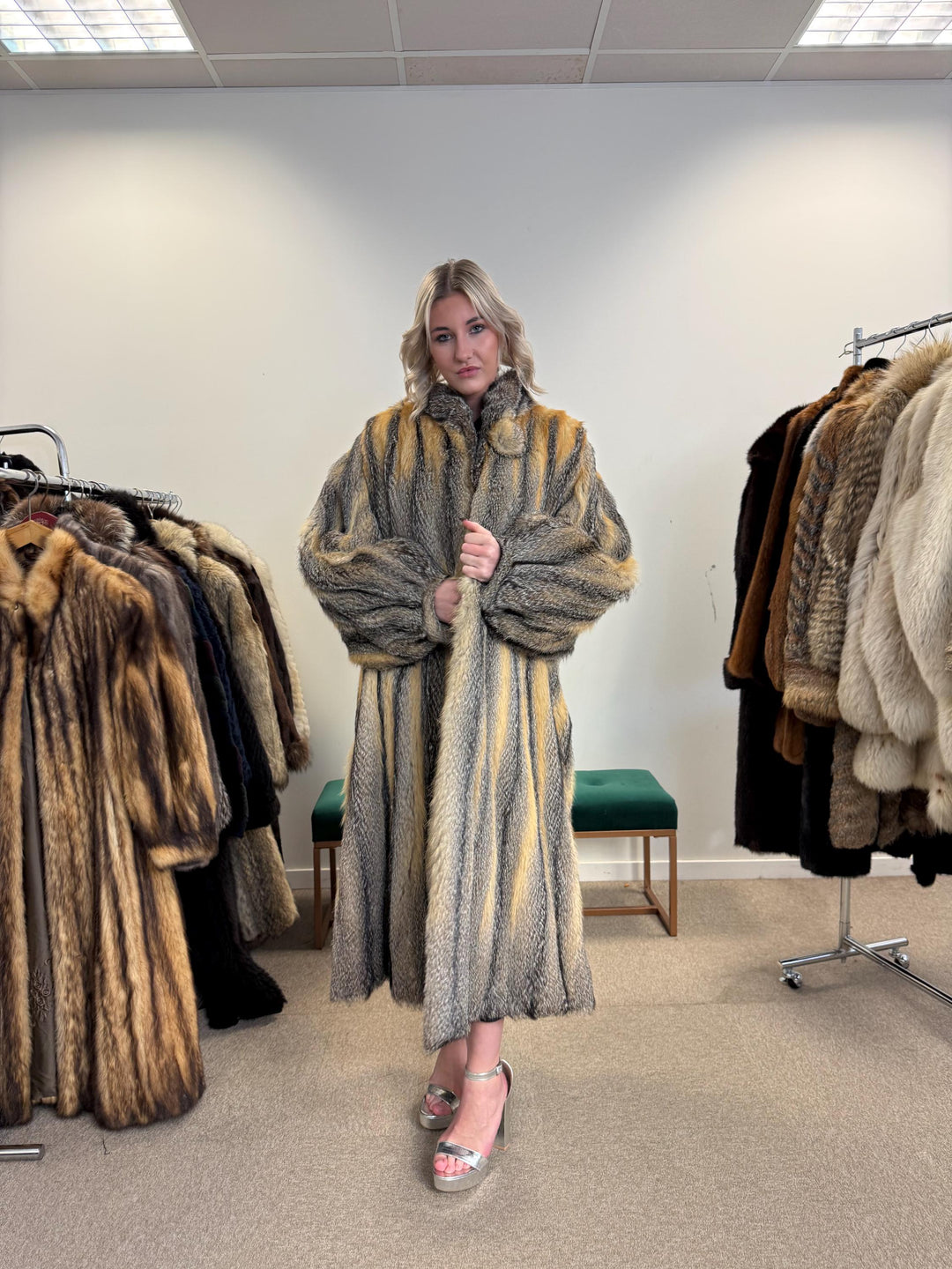 Grey Fox Fur Coat, XXL Size, Full-Length Fox Coat, Vintage Fur Coat, Real Fox Coat, Soft Grey Fox Coat, Long Fur Coat, Gray Fox Coat, Fox