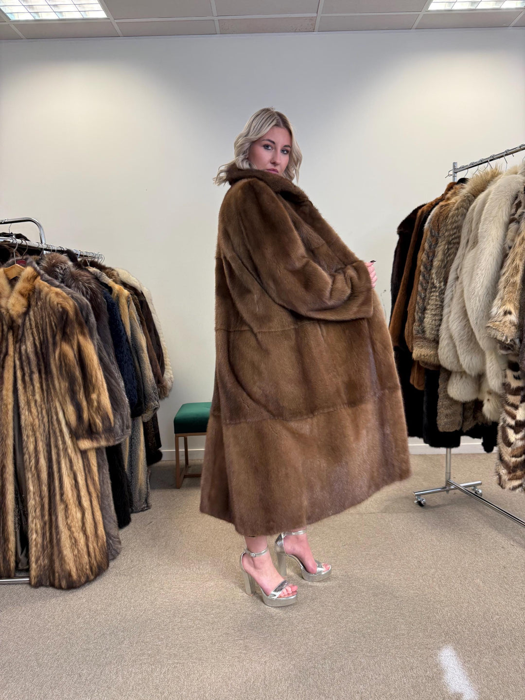 Pastel Mink Fur Coat, L/XL Size, Women's Fur Coat, Italian Skin Fur Coat, Light & Luxury Fur Coat, Full-Length Mink Coat, Pastel Mink Fur