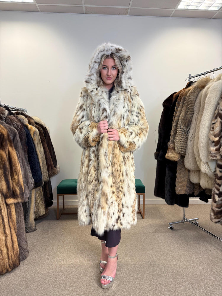 New Lynx Fur Coat, L/XL Size, Vintage Fur Coat, Real Lynx Coat, Long Lynx Coat, Women's Fur Coat, Hooded Fur Coat, Real Fur Coat, Lynx Coat