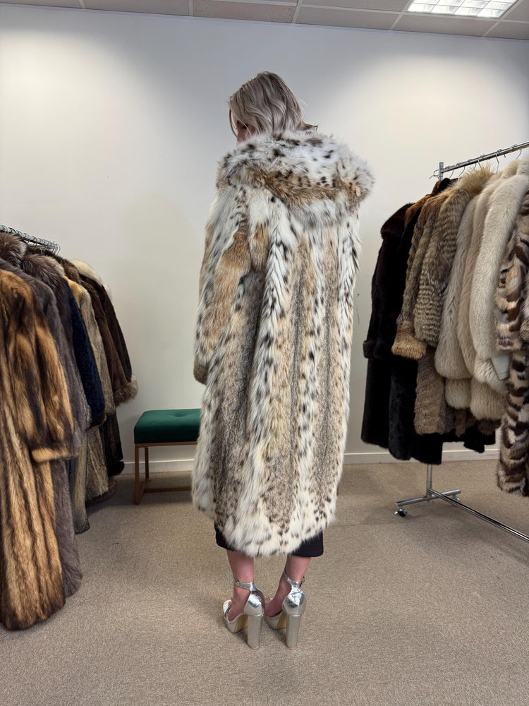 New Lynx Fur Coat, L/XL Size, Vintage Fur Coat, Real Lynx Coat, Long Lynx Coat, Women's Fur Coat, Hooded Fur Coat, Real Fur Coat, Lynx Coat