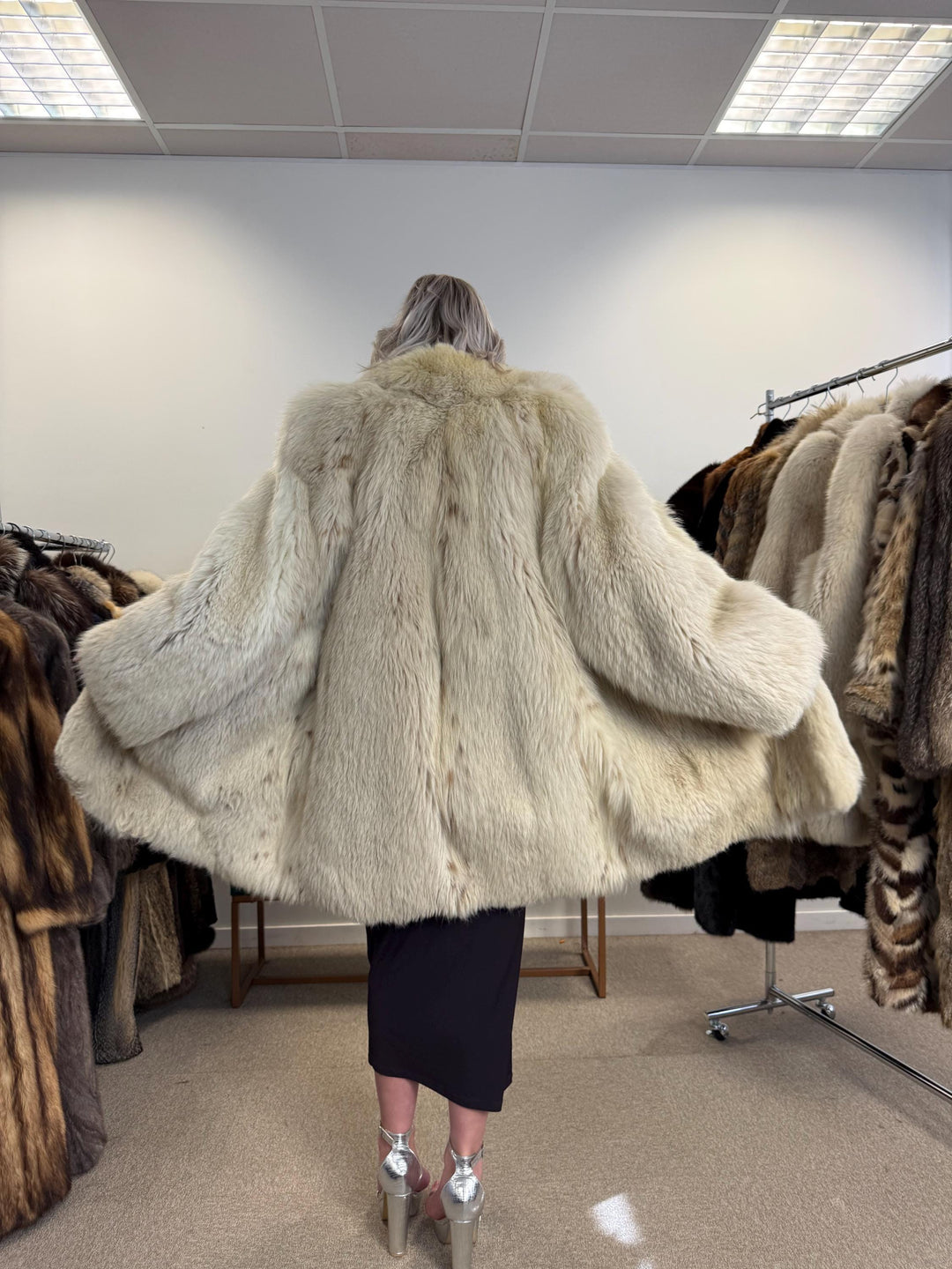 Lynx and Fox Fur Coat, XL Size, White Fox Fur Coat, Lynx Fox Coat, Lynx Fur Coat, Vintage Fur Coat, Women's Fur Coat, Luxurious Fur Coat