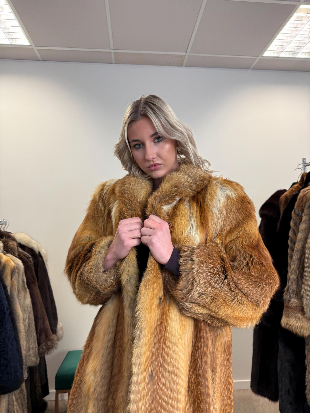 Long Red Fox Coat, Vintage Coat, Medium Size, Fur Coat, Soft Fox Coat, Fur Coats Women, Real Fox Coat, Red Fox Coat, Real Fox Fur, Red Fox