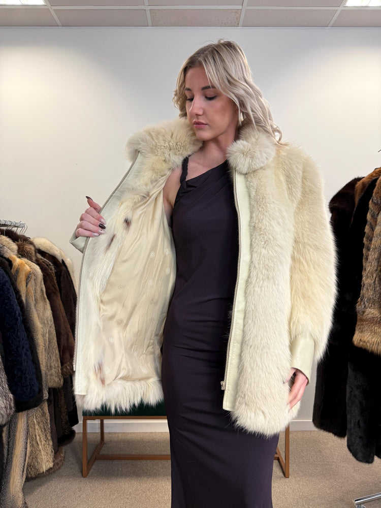 White Fox Fur Coat, Medium Size, Vintage Fur Coat, Women's Fur Coat, Zipper Fox Fur Coat, Real Fox, Soft Fur Coat, White Fox Coat, White Fox