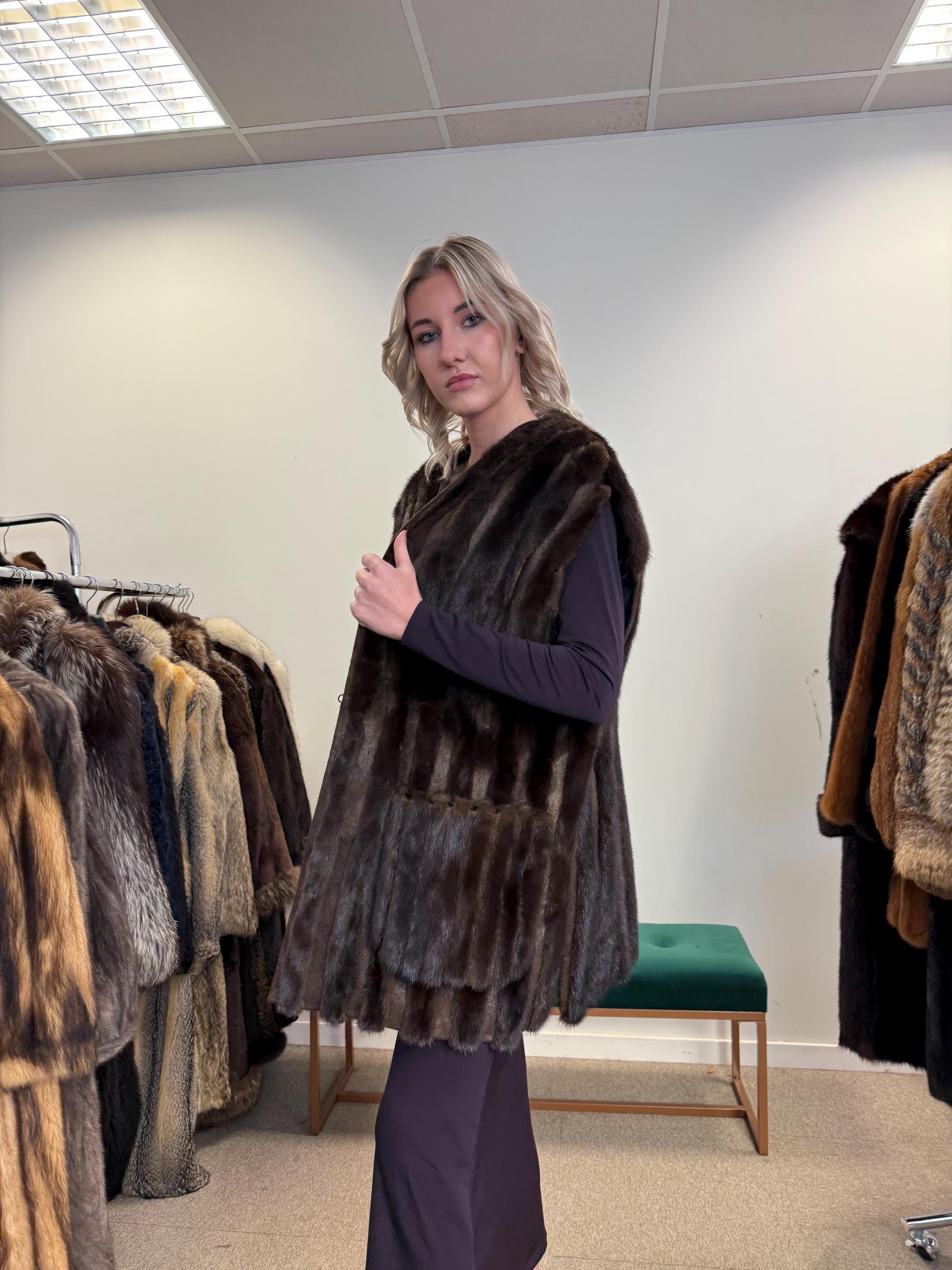 Brown Mink Vest, XXL Size, Real Mink Vest, Luxury Fur Vest, Vintage Fur Vest, Real Mink Fur, Women's Fur Coat, Soft Fur Vest, Mink Vest Fur