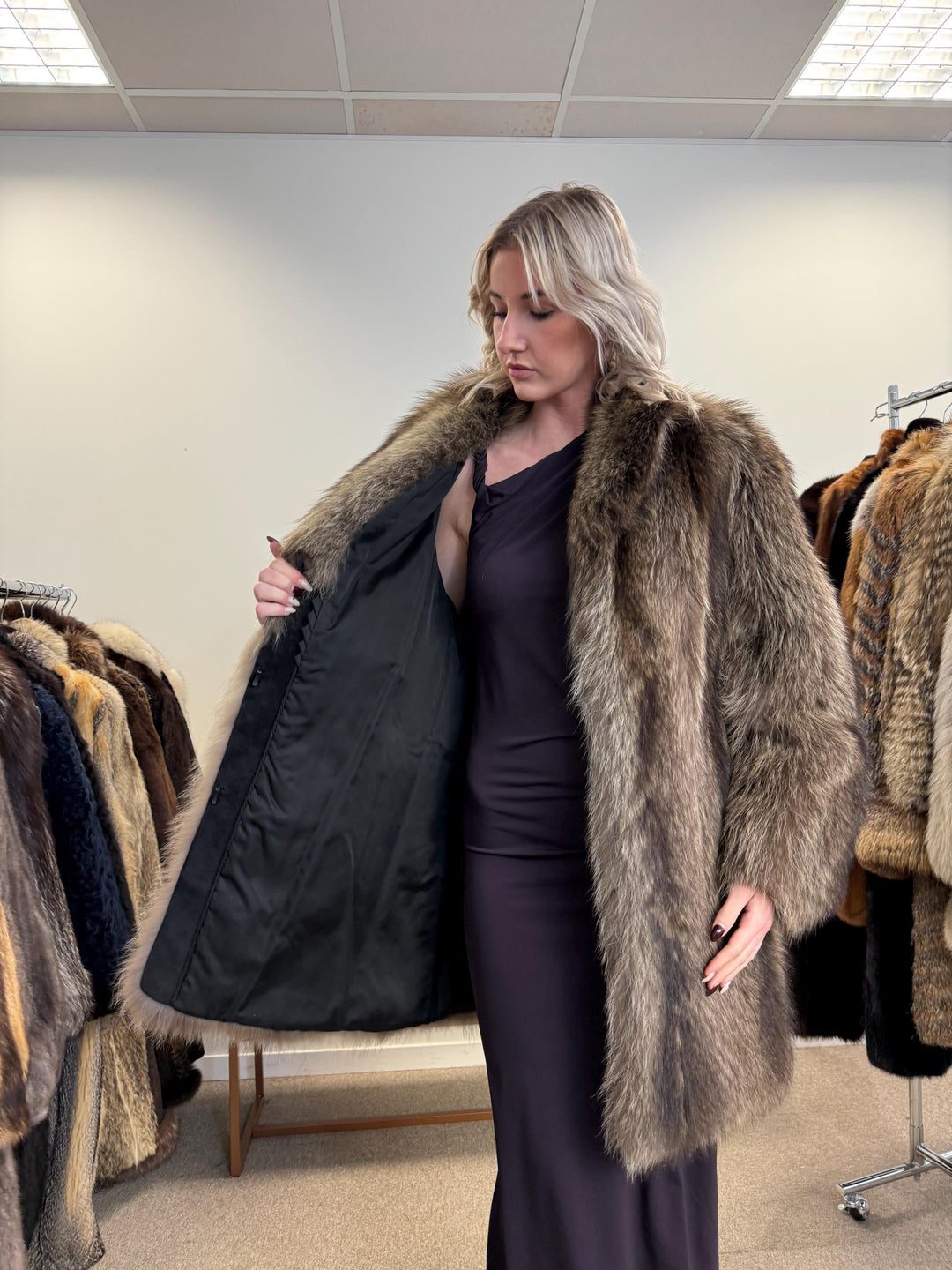 Raccoon Fur Coat, Medium Size, Vintage Fur Coat, Real Fur Coat, Raccoon Fur, Women's Fur Coat, Soft Fur Coat, Thick Raccoon Fur, Raccoon Fur