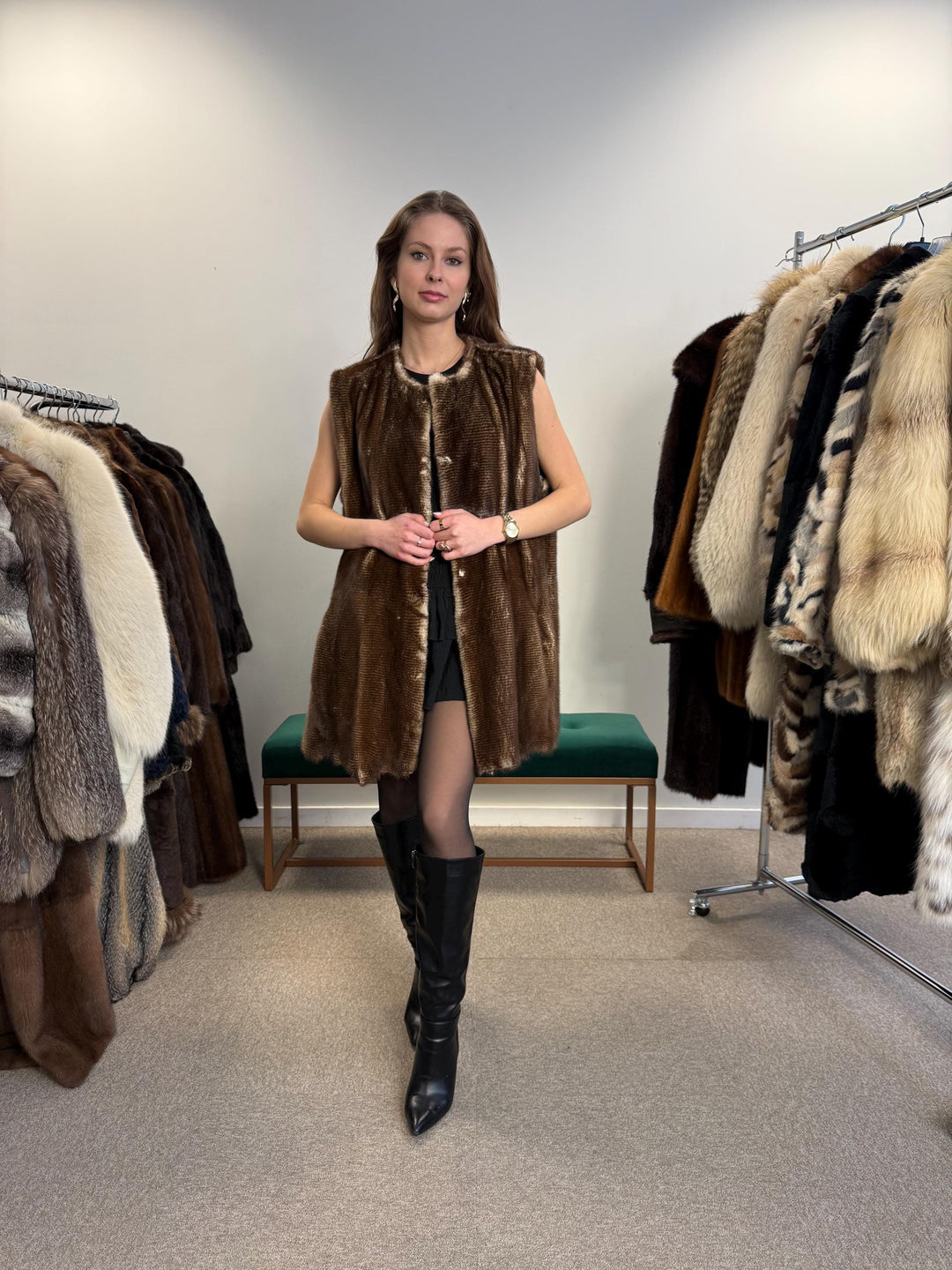 Luxury Mink Vest, XL Size, Mink Leather Vest, Real Fur Vest, Brown Mink Fur, Vintage Fur Vest, Real Mink Vest, Thick Mink Fur Vest, Mink Fur