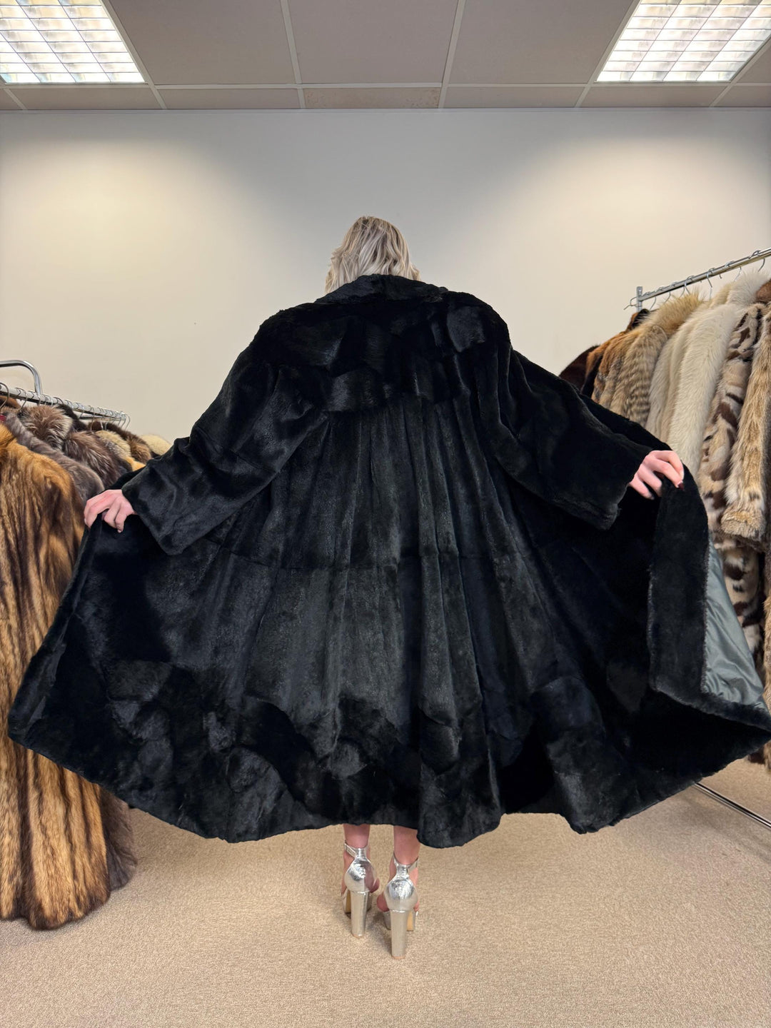 Sheared Black Mink Coat, Large Size, Oversized Mink Coat, Black Mink, Mink Fur Coat, Luxury Black Mink Coat, Women's Fur Coat, Real Mink Fur