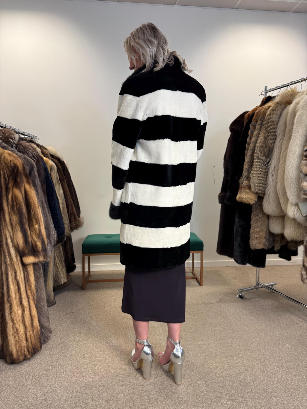 New Rex Rabbit Fur Coat, Medium Size, White Rabbit Fur Coat, White Rex Rabbit Coat, Vintage Fur Coat, Women's Coat, New Fur Coat, Fur Coat