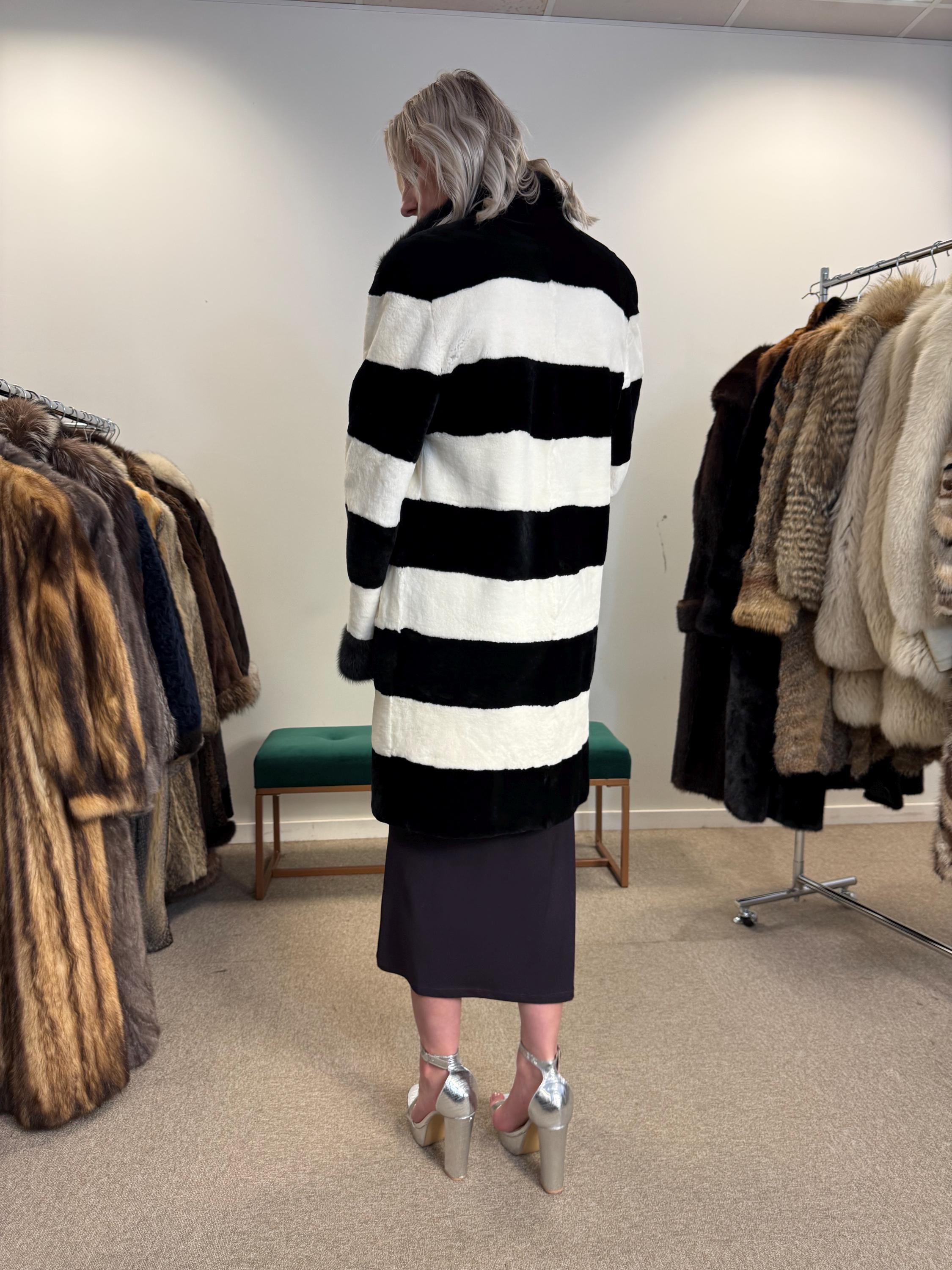 New Rex Rabbit Fur Coat, Medium Size, White Rabbit Fur Coat, White Rex Rabbit Coat, Vintage Fur Coat, Women's Coat, New Fur Coat, Fur Coat