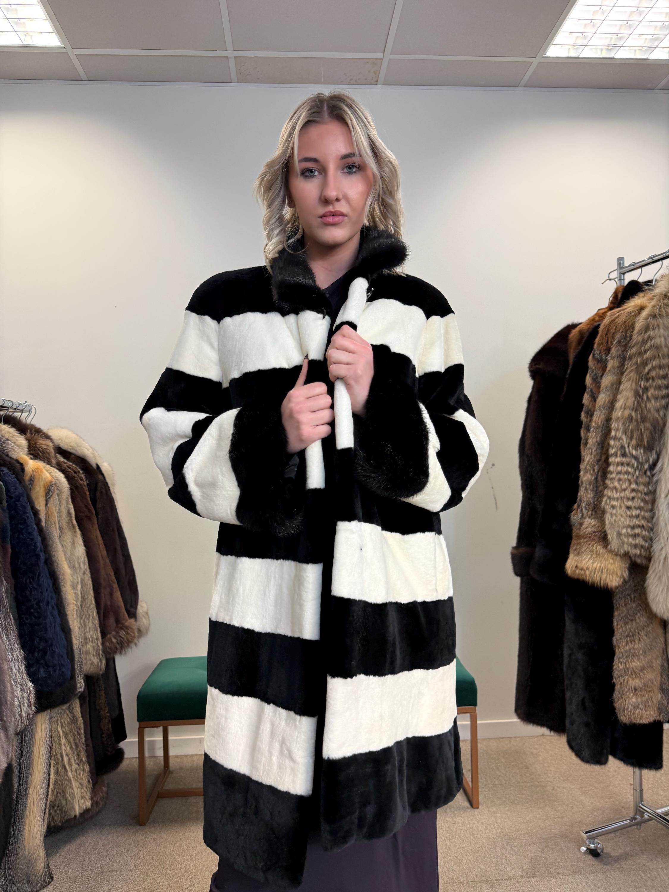 New Rex Rabbit Fur Coat, Medium Size, White Rabbit Fur Coat, White Rex Rabbit Coat, Vintage Fur Coat, Women's Coat, New Fur Coat, Fur Coat