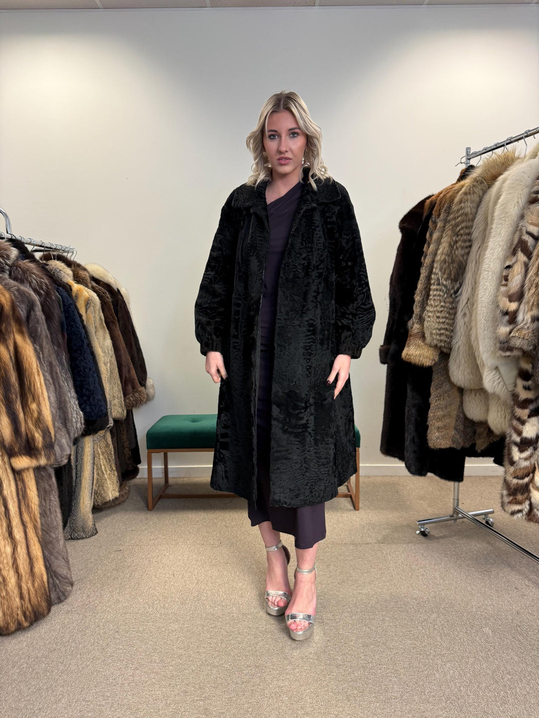 Long Astrakhan Coat, Medium Size, Astrakhan Fur Coat, Real Fur Coat, Astrakhan Fur Coat, Vintage Fur Coat, Women's Coat, Thick Fur Coat