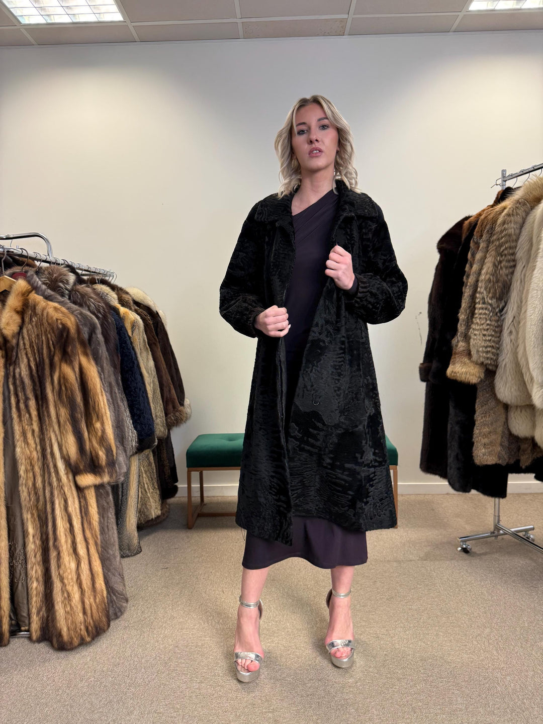 Long Astrakhan Coat, Medium Size, Astrakhan Fur Coat, Real Fur Coat, Astrakhan Fur Coat, Vintage Fur Coat, Women's Coat, Thick Fur Coat