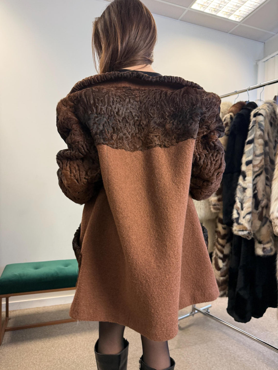 Brown Astrakhan Coat, Outlet Fur Coat, M/L Size, Thick Astrakhan Fur, Real Astrakhan Coat, Vintage Fur Coat