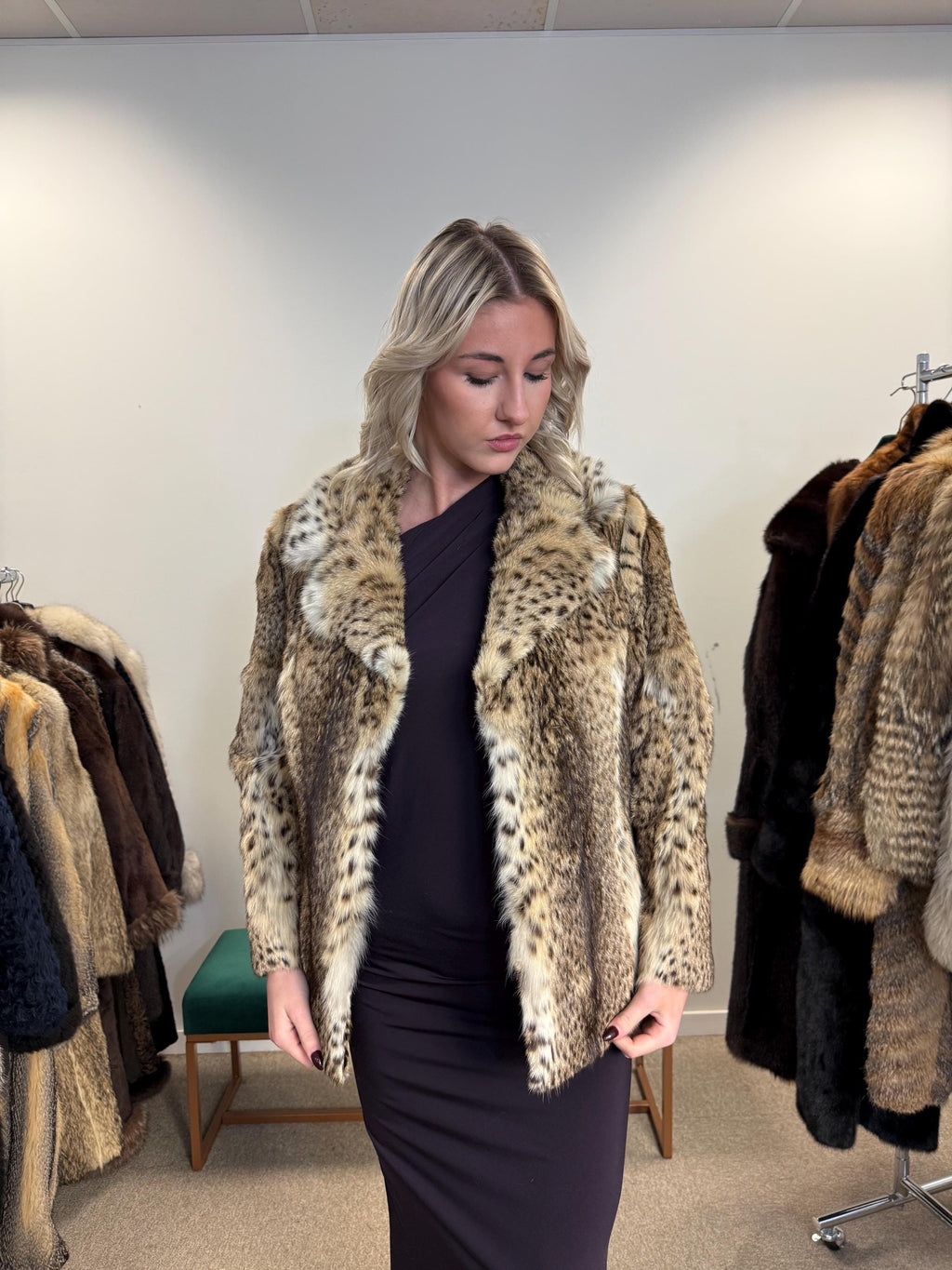 Lynx Fur Jacket, Medium Size, Real Fur Jacket, Vintage Fur Coat, Lynx Fur, Real Lynx Fur Coat, Women's Fur Coat, Luxurious Jacket, Lynx Fur