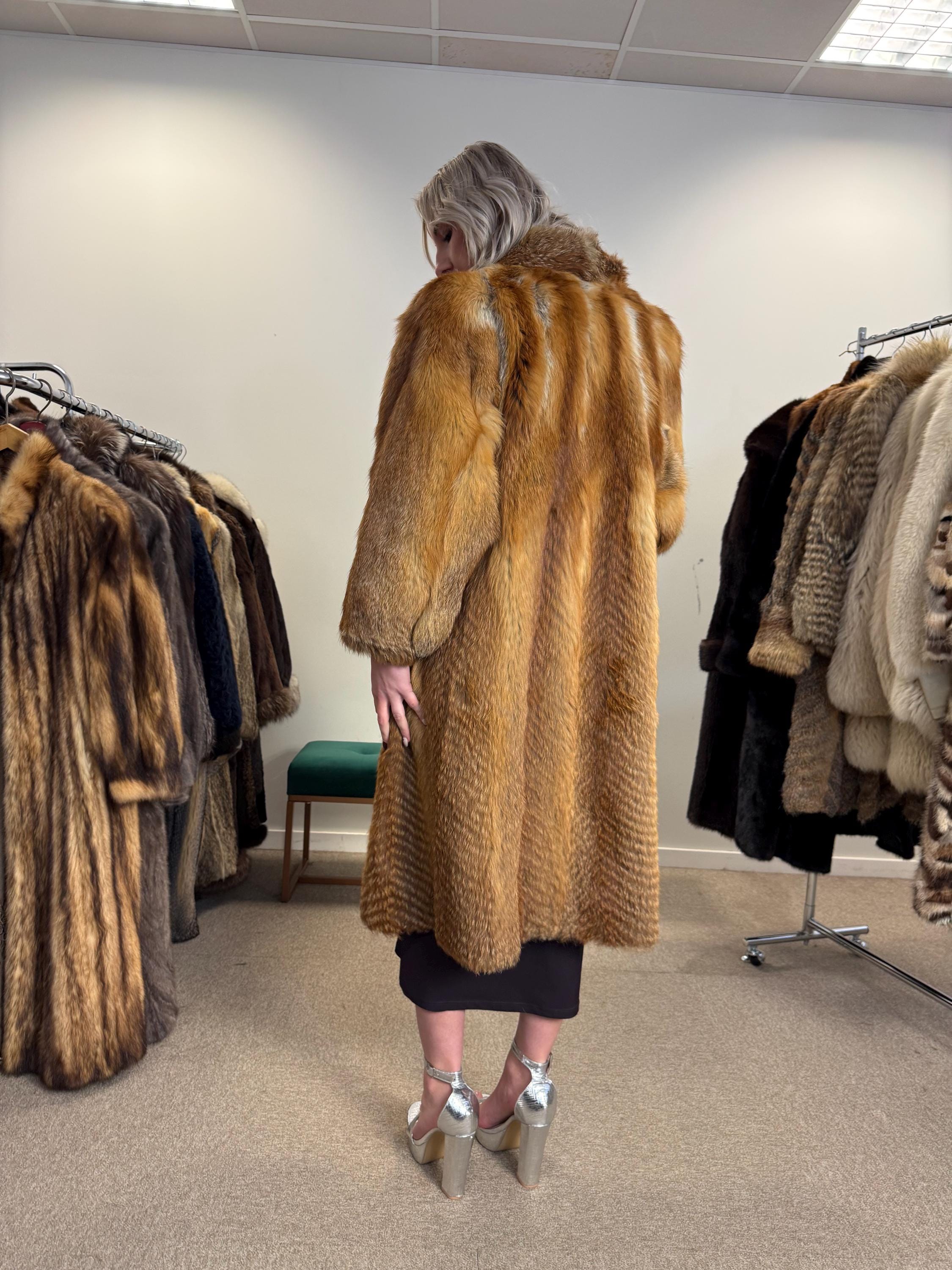 Long Red Fox Coat, Vintage Coat, Medium Size, Fur Coat, Soft Fox Coat, Fur Coats Women, Real Fox Coat, Red Fox Coat, Real Fox Fur, Red Fox