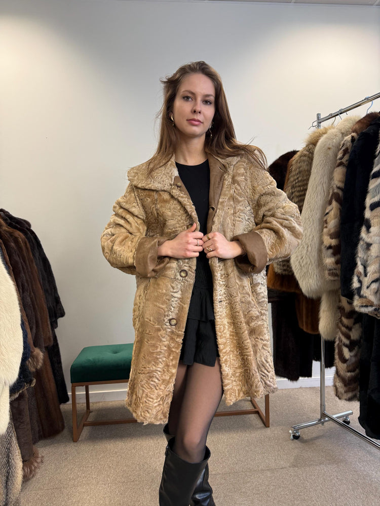 Astrakhan Leather Coat, Double Sided, Medium Size, Golden Fur Coat, Real Fur Coat, Vintage Fur Coat, Astrakhan Leather Fur Coat, Fur Coat