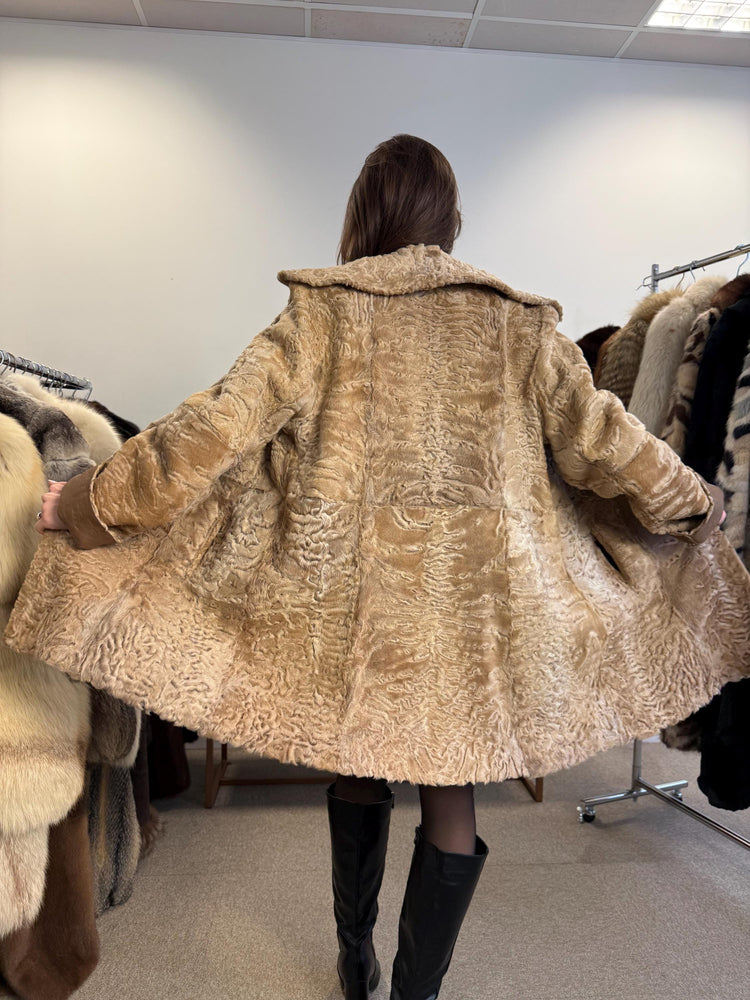 Astrakhan Leather Coat, Double Sided, Medium Size, Golden Fur Coat, Real Fur Coat, Vintage Fur Coat, Astrakhan Leather Fur Coat, Fur Coat