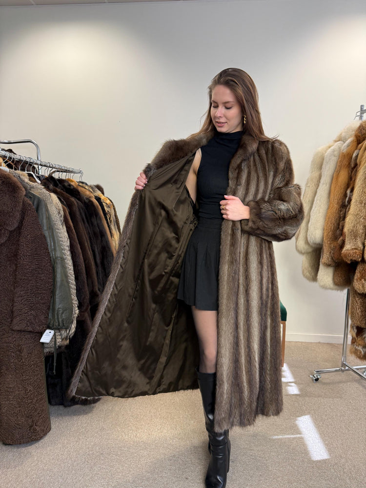 Luxury Muskrat Fur Coat, XXL Size, Long Muskrat Coat, Soft Fur Coat, Vintage Fur Coat, Real Muskrat Coat, Full Length Fur Coat