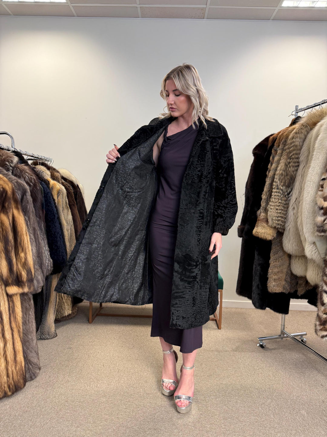 Long Astrakhan Coat, Medium Size, Astrakhan Fur Coat, Real Fur Coat, Astrakhan Fur Coat, Vintage Fur Coat, Women's Coat, Thick Fur Coat