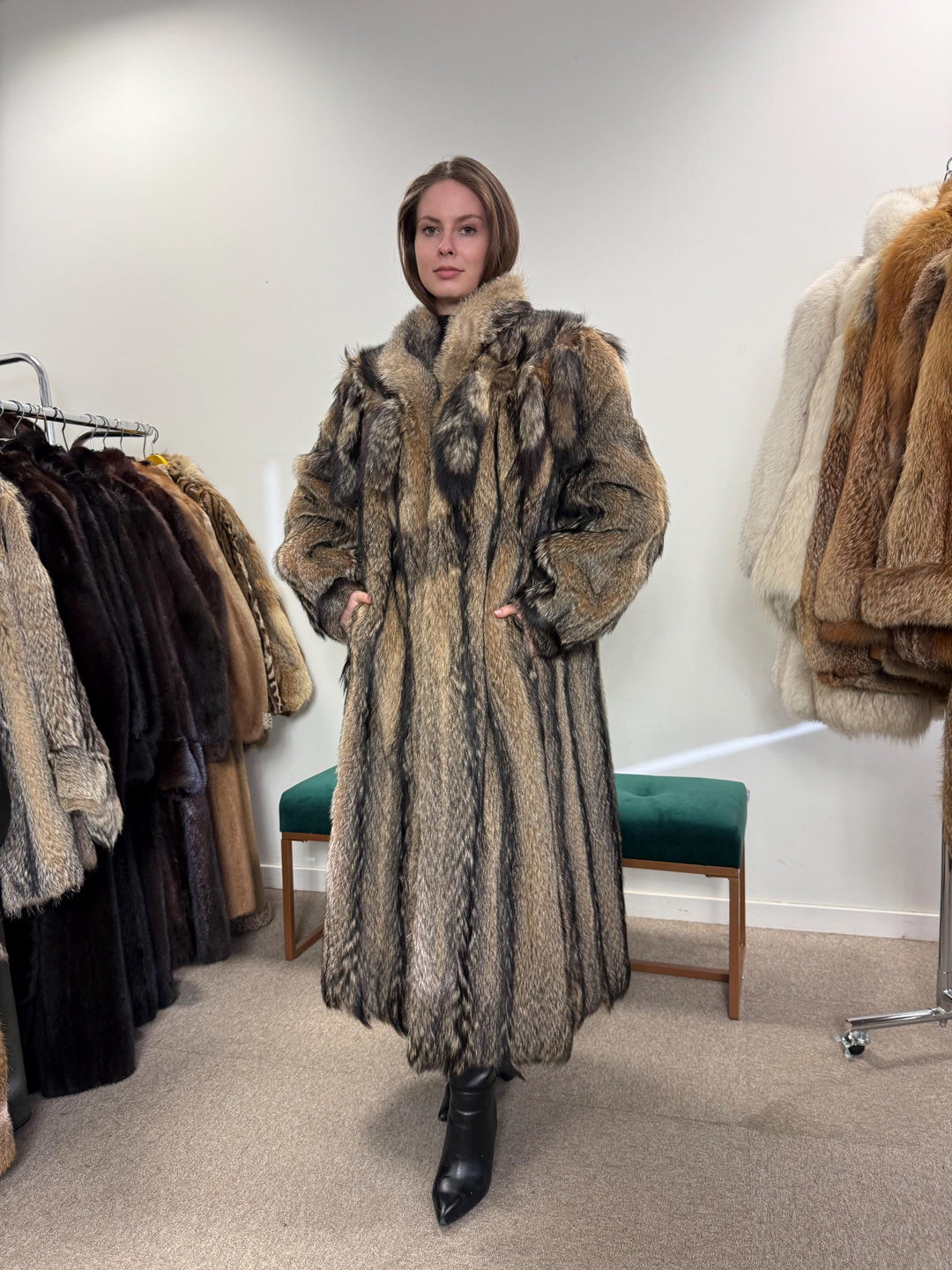 Full-Length Coyote Fur Coat, Large Size, Women's Fur Coat, Real Coyote Fur Coat, Coyote Coat Women, Vintage Fur Coat, Real Coyote Coat, Fur