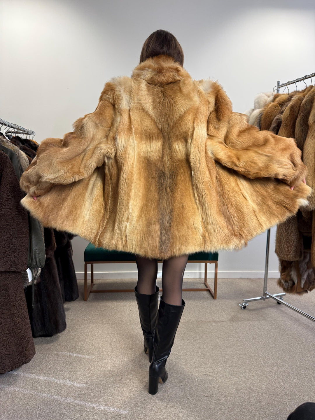 Golden Coyote Fur Coat, Large Size, Women's Fur Coat, Real Coyote Fur Coat, Coyote Coat Women, Vintage Fur Coat, Coyote Fur Coat, Real Fur