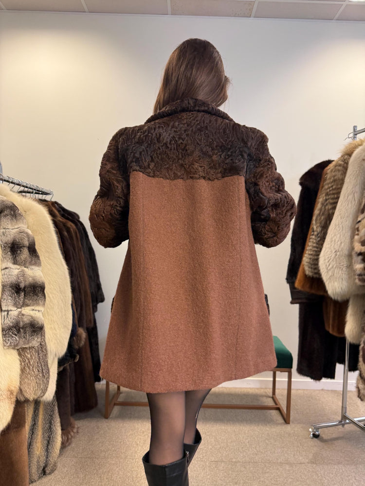 Brown Astrakhan Coat, Outlet Fur Coat, M/L Size, Thick Astrakhan Fur, Real Astrakhan Coat, Vintage Fur Coat