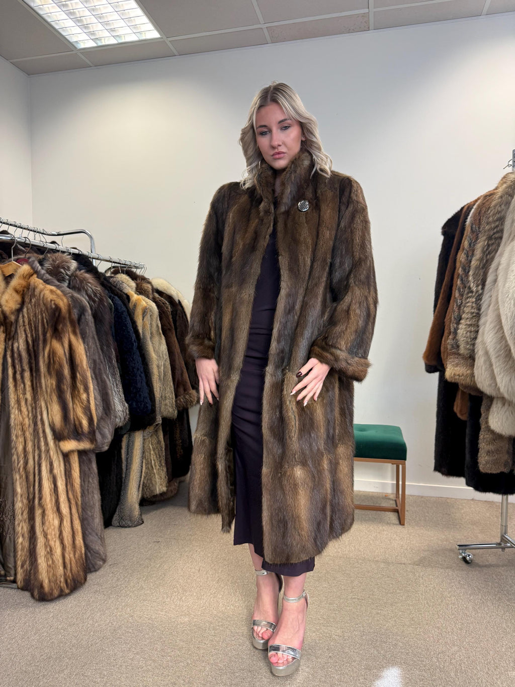 Long Bisam Fur Coat, Large Size, Bisam Fur Coat, Real Fur Coat, Bisam Fur, Vintage Fur Coat, Women's Coat, Thick Fur Coat, Brown Bisam Coat