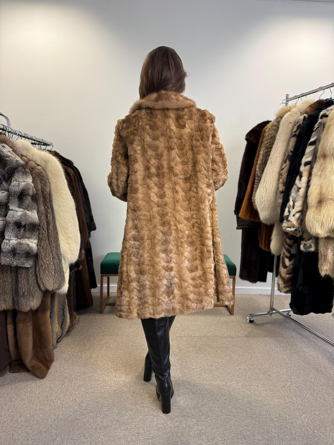 Pastel Mink Coat, Medium Size, Women's Fur Coat, Pastel Mink Fur Coat, Light Luxury Fur Coat, Full-Length Mink Coat, Pastel Mink, Real Fur