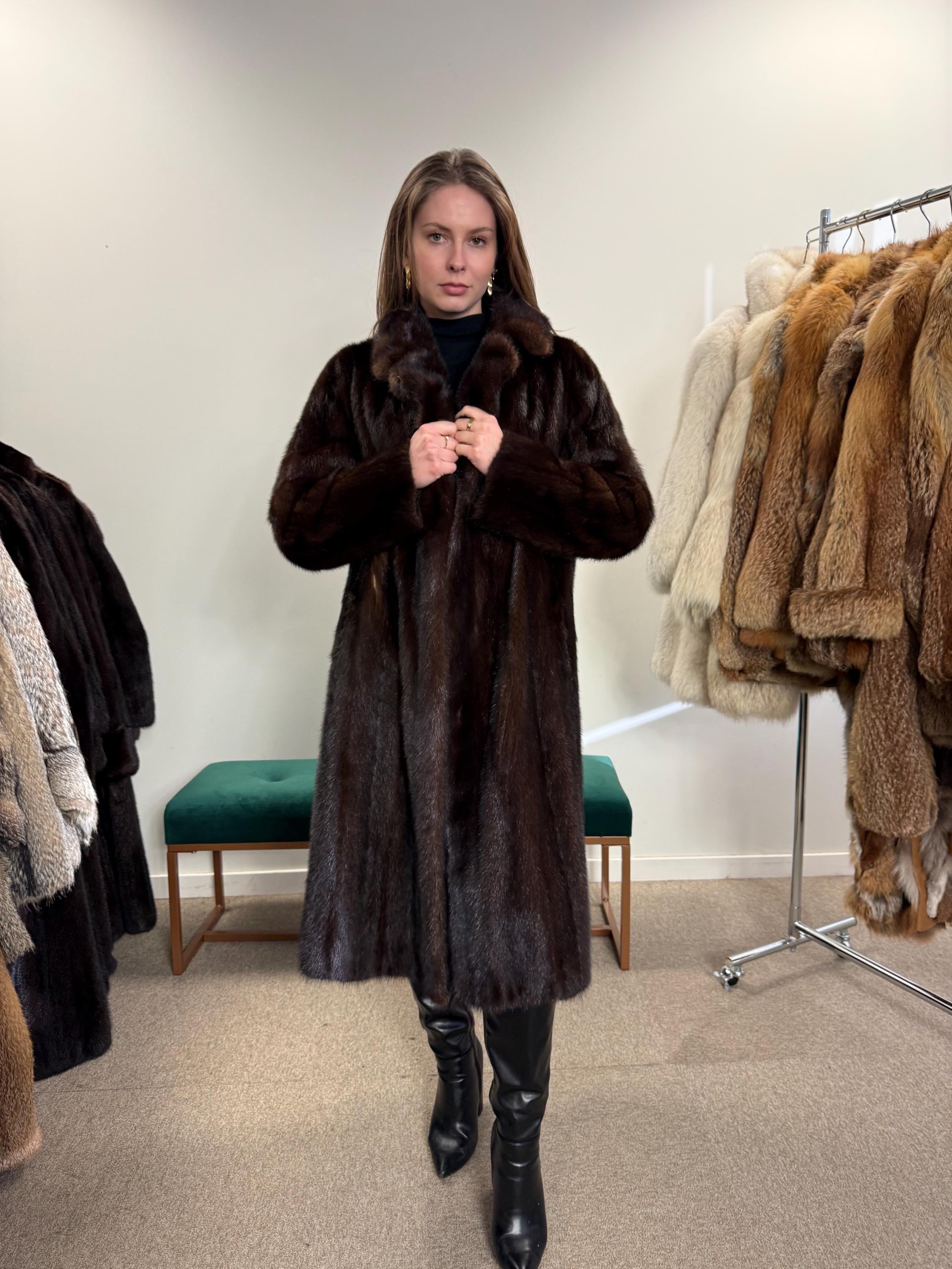 Brown Mink Coat, Medium Size, Women's Fur Coat, Vintage Fur Coat, Real Fur Coat, Mink Coat, Thick Mink Fur, Long Mink Coat, Fur Coat Mink