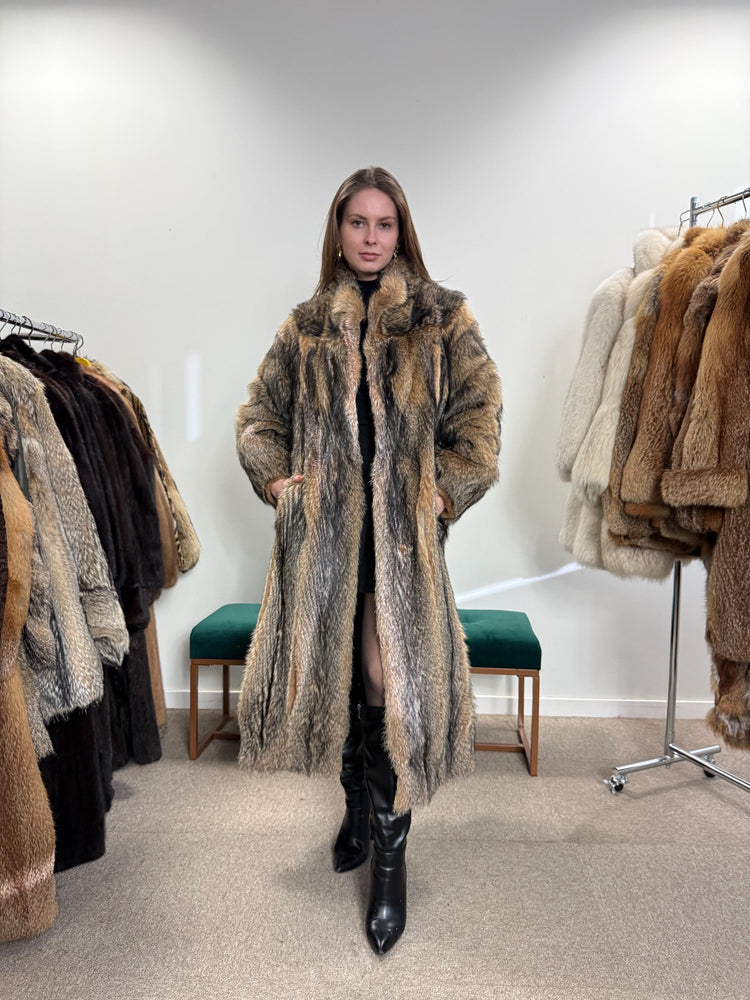 Full-Length Coyote Fur Coat, small Size, Women's Fur Coat, Real Coyote Fur Coat, Coyote Coat Women, Vintage Fur Coat, Real Coyote Coat, Fur