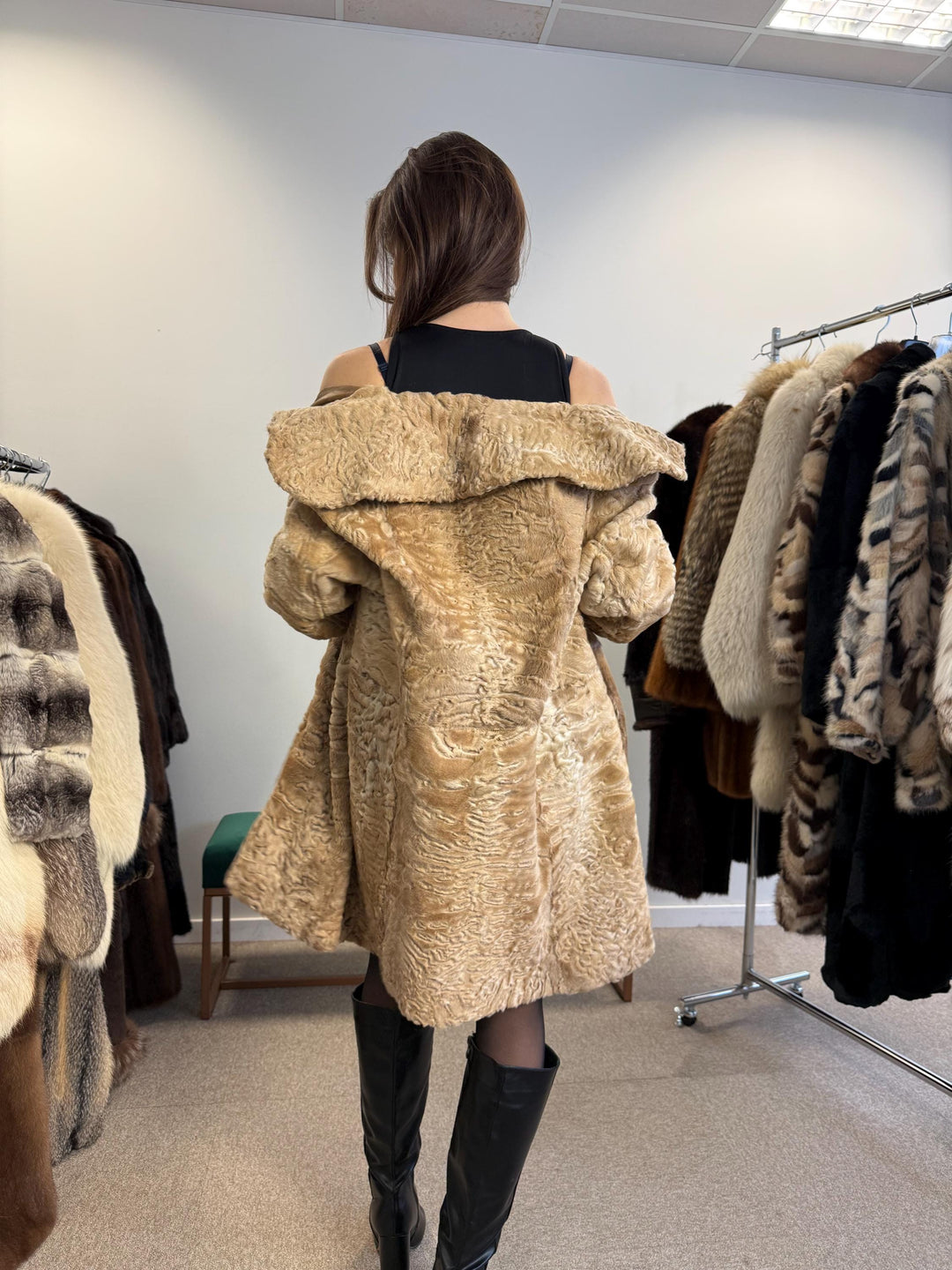Astrakhan Leather Coat, Double Sided, Medium Size, Golden Fur Coat, Real Fur Coat, Vintage Fur Coat, Astrakhan Leather Fur Coat, Fur Coat