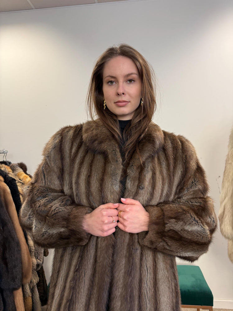 Luxury Muskrat Fur Coat, XXL Size, Long Muskrat Coat, Soft Fur Coat, Vintage Fur Coat, Real Muskrat Coat, Full Length Fur Coat