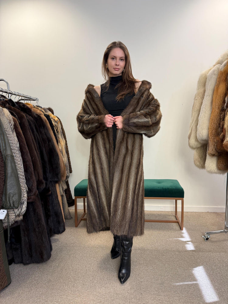 Luxury Muskrat Fur Coat, XXL Size, Long Muskrat Coat, Soft Fur Coat, Vintage Fur Coat, Real Muskrat Coat, Full Length Fur Coat