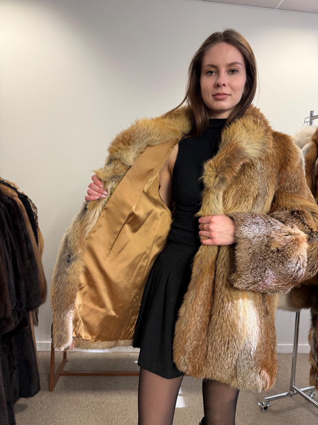 Red Fox Jacket, Large Size, Fur Coats Women, Real Fox Coat, Fox Fur Real, Fur Coat, Fluffy Fox Coat, Red Fox, Real Fur, Vintage Fur Coat