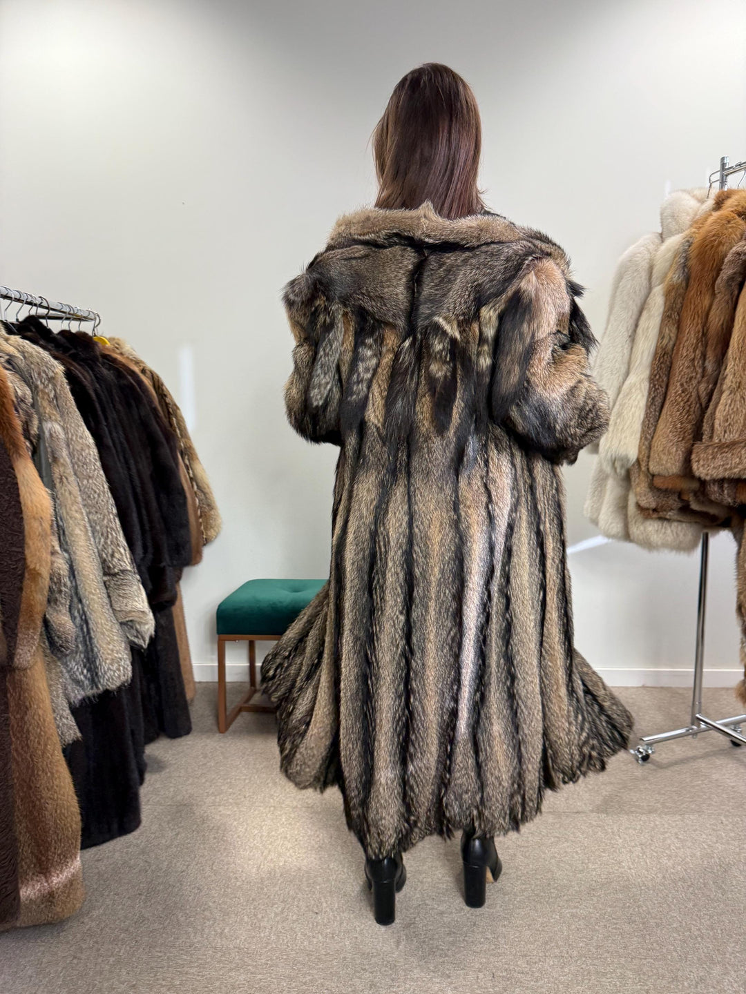 Full-Length Coyote Fur Coat, Large Size, Women's Fur Coat, Real Coyote Fur Coat, Coyote Coat Women, Vintage Fur Coat, Real Coyote Coat, Fur