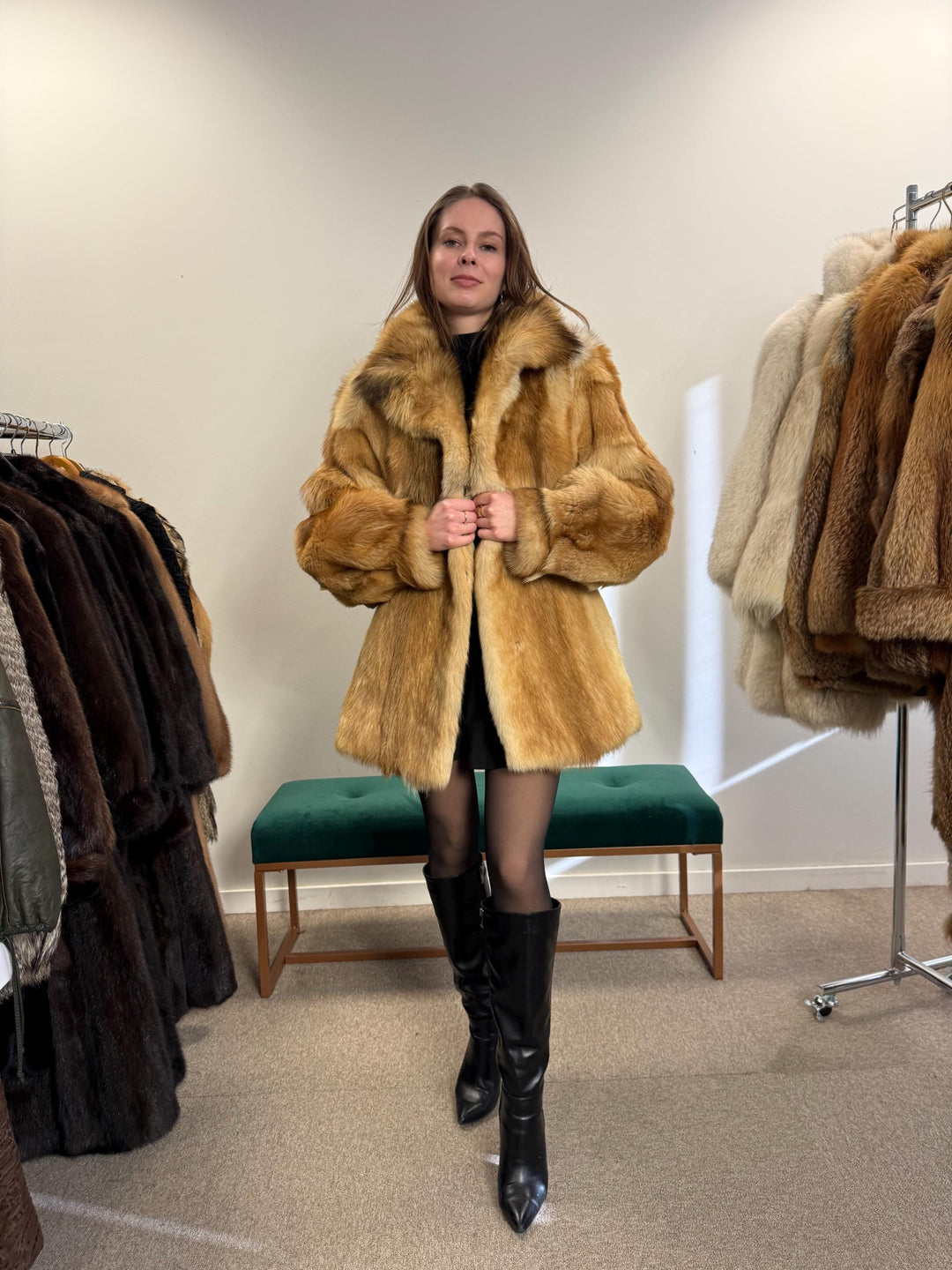 Golden Coyote Fur Coat, Large Size, Women's Fur Coat, Real Coyote Fur Coat, Coyote Coat Women, Vintage Fur Coat, Coyote Fur Coat, Real Fur